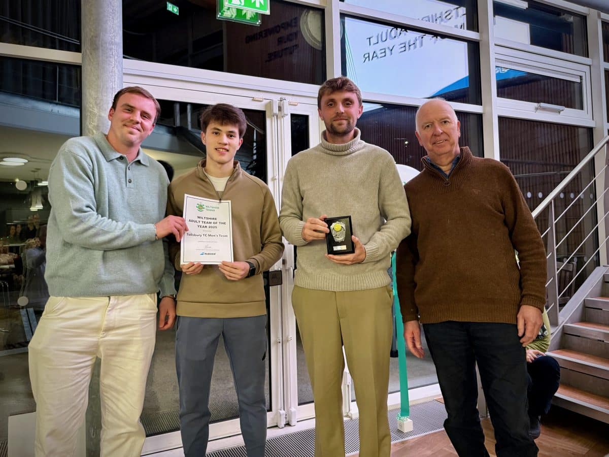 2025 Awards Senior Team of the Year Award